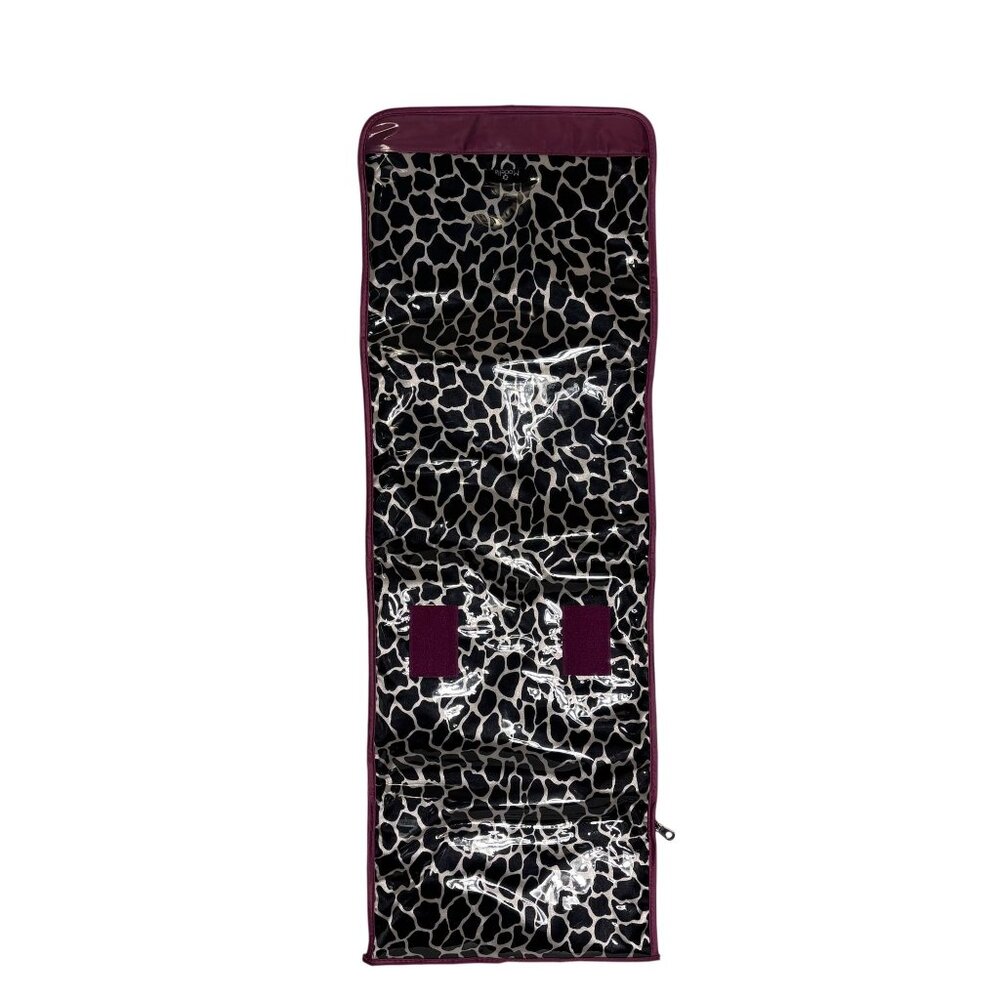 Hanging Travel Organizer 4  Plastic Bottles, Soap Dish, Pouff  Foldable - Picture 5 of 8